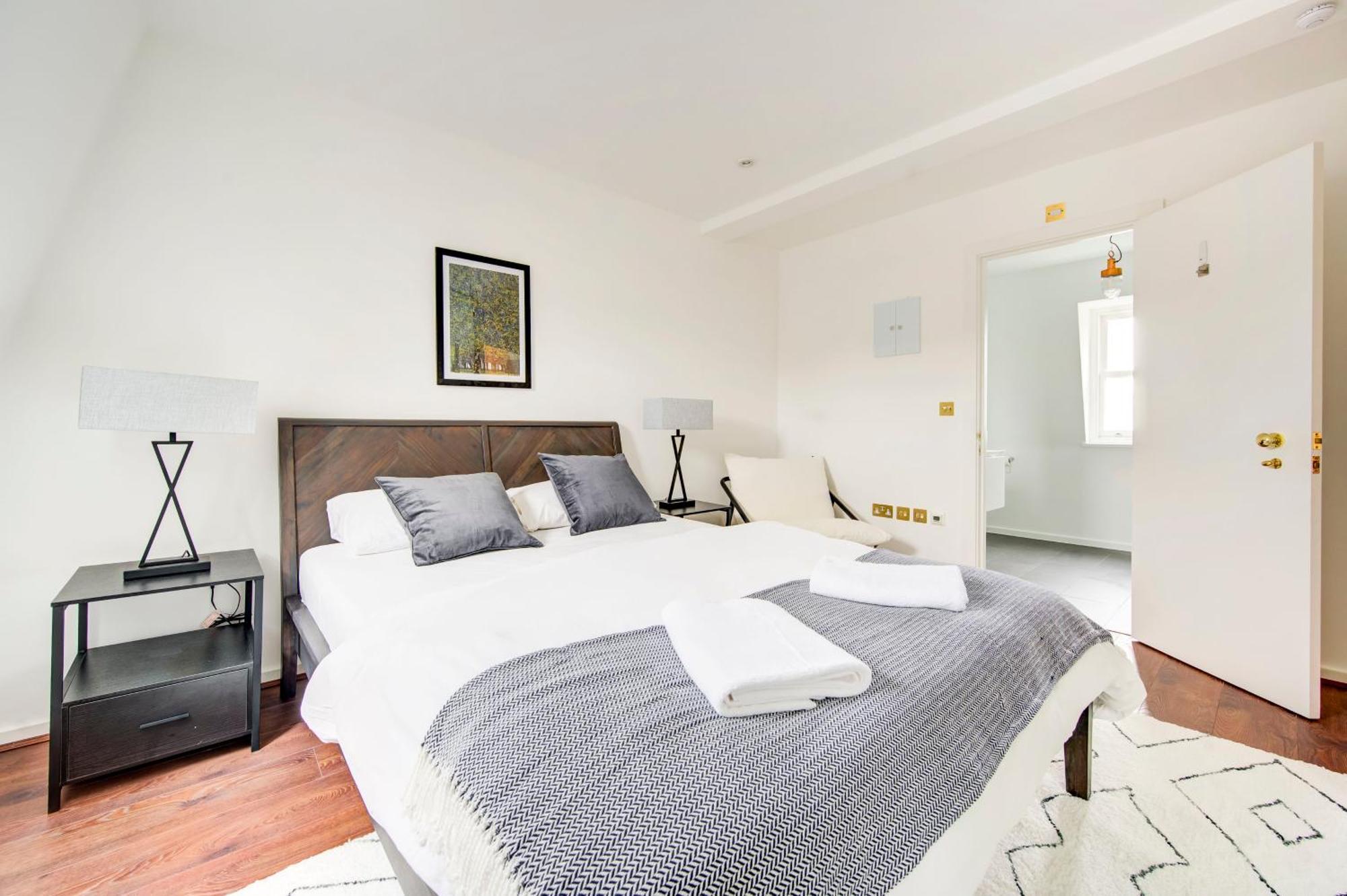 Luxury 3 Bedroom Prime Marylebone Apartment Лондон Екстериор снимка
